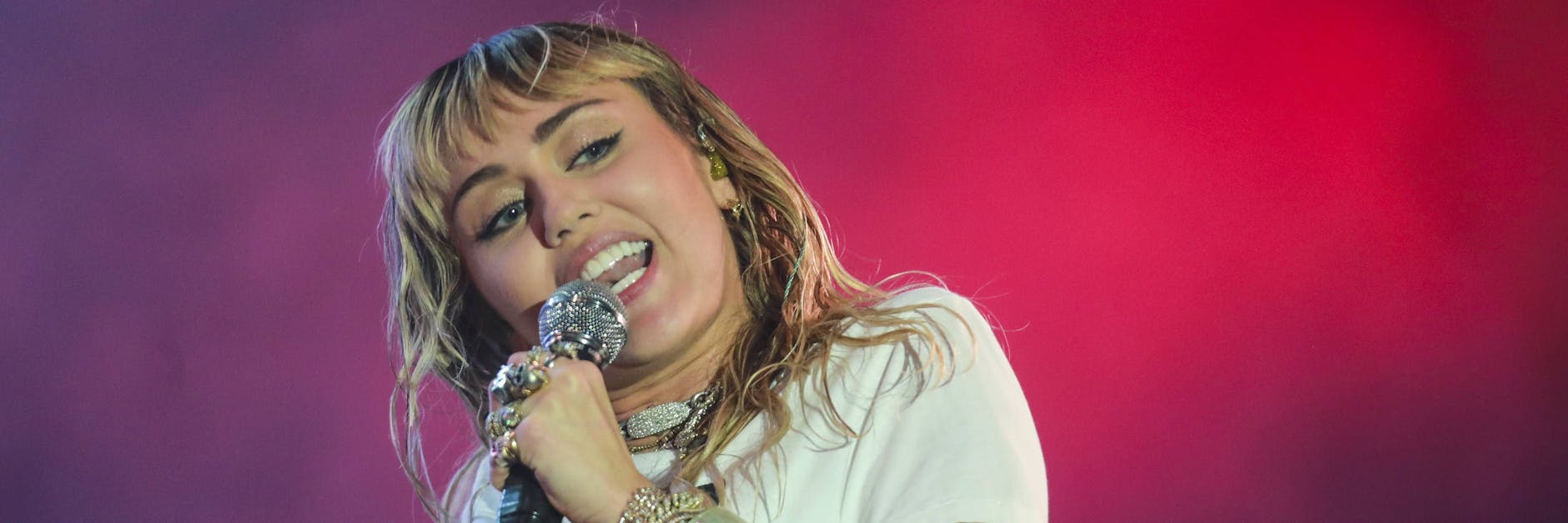 Ist dafür bekannt kein Blatt vor den Mund zu nehmen: US-Sängerin Miley Cyrus.