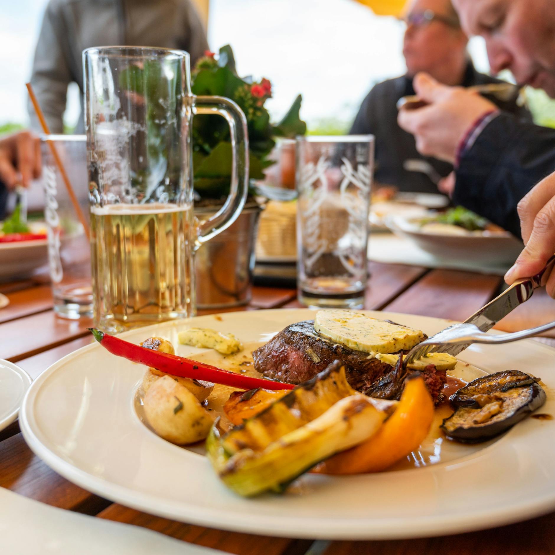 Bis zu 70 Prozent des Umsatzes werden nicht mit den Speisen, sondern den Getränken gemacht.