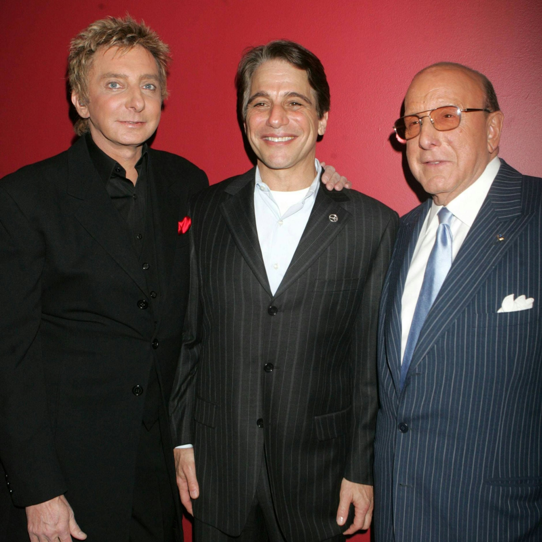 Sänger Barry Manilow, Schauspieler Tony Danza und der Produzent Clive Davis