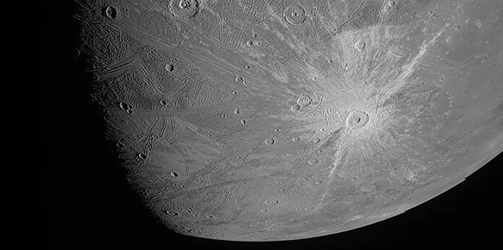 Erste Bilder von Ganymed: Nasa-Sonde Juno schickt Fotos vom Jupiter-Mond