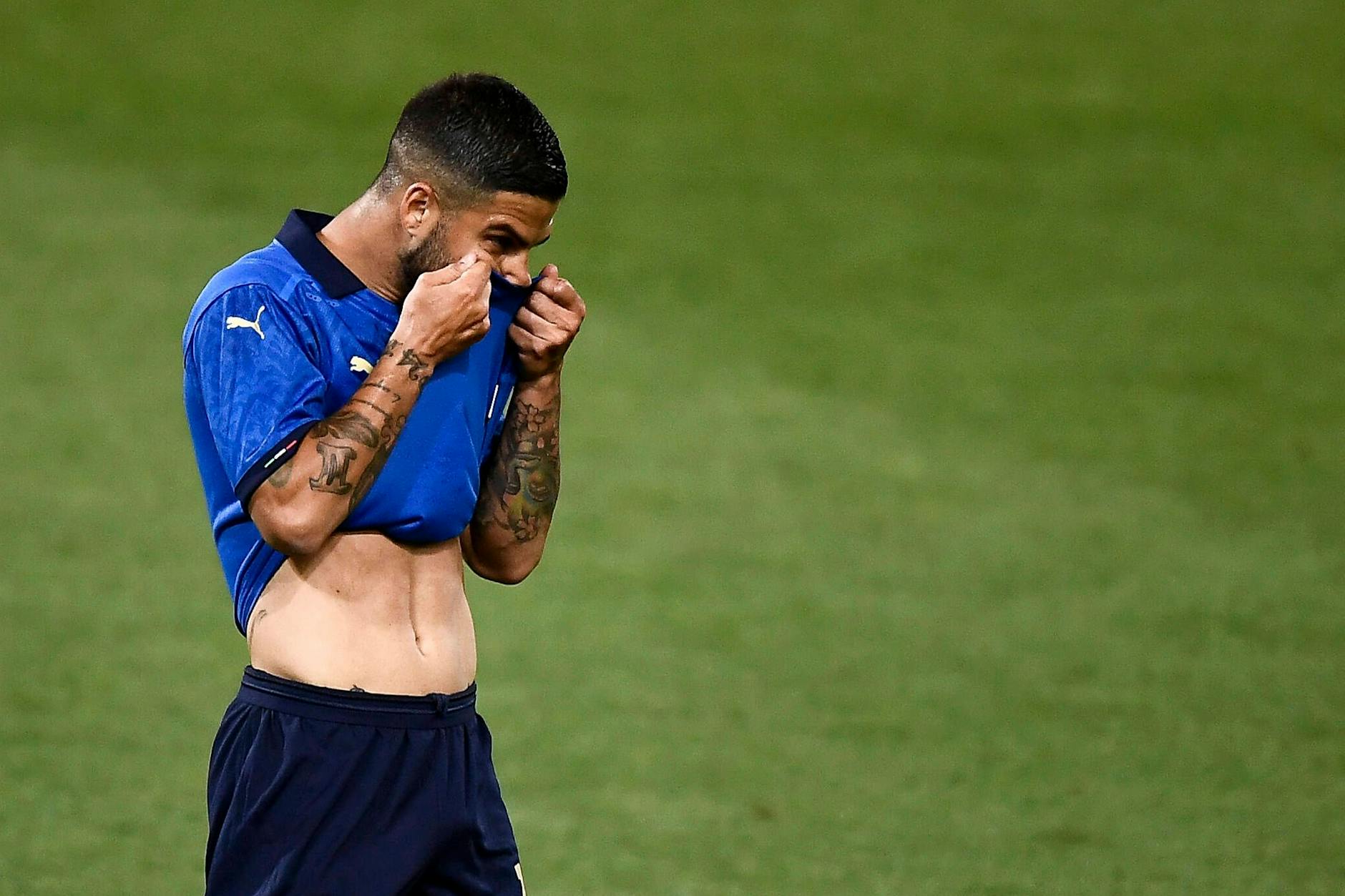 Lorenzo Insigne müsste als Neapolitaner nicht mal verreisen, um den Sommer genießen zu können. Er darf aber nicht zu Hause bleiben.