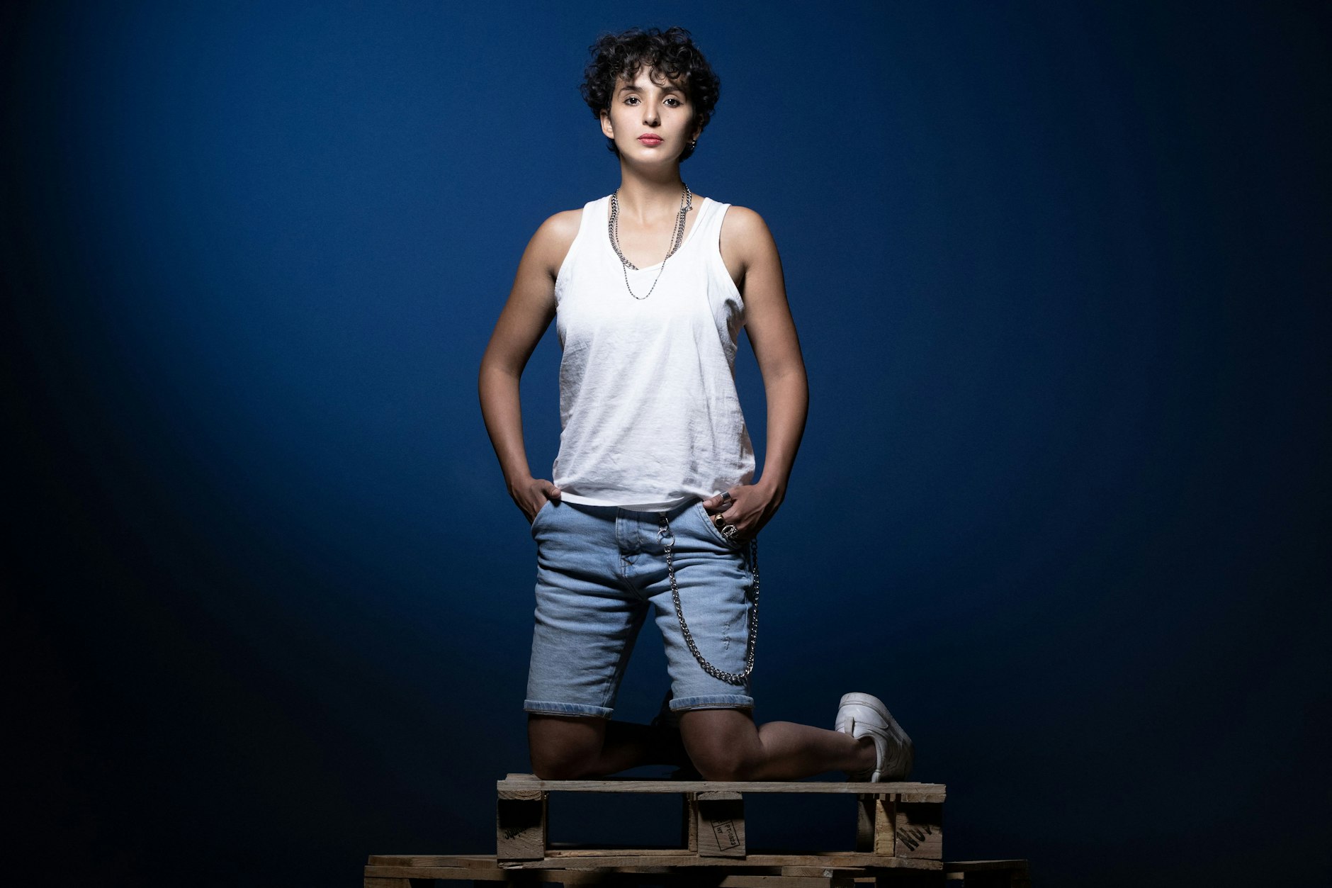 Die Autorin Fatima Daas, 1995 in Frankreich geboren.