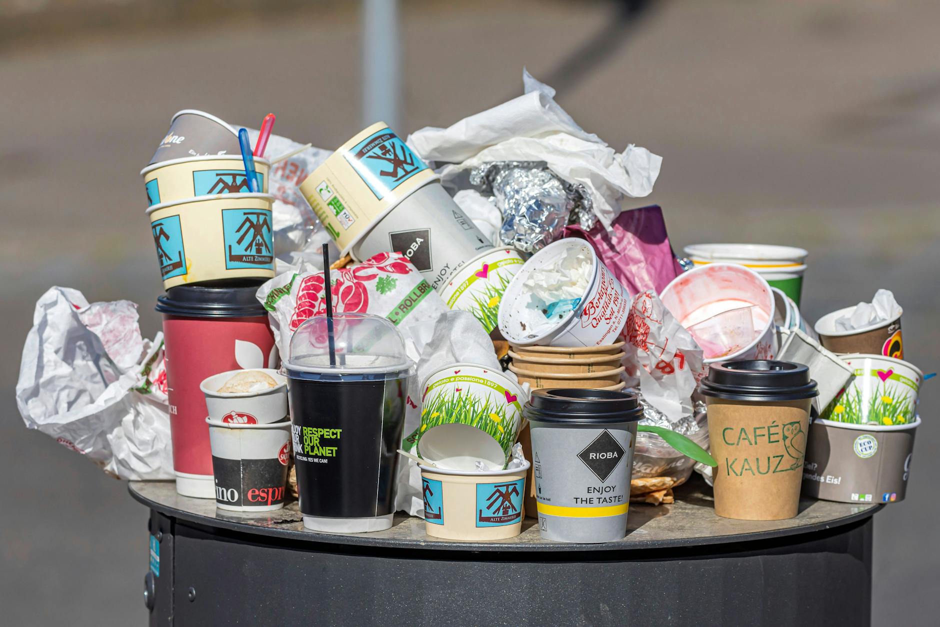 In Berlin werden 460.000 To-go-Becher verbraucht – pro Tag.