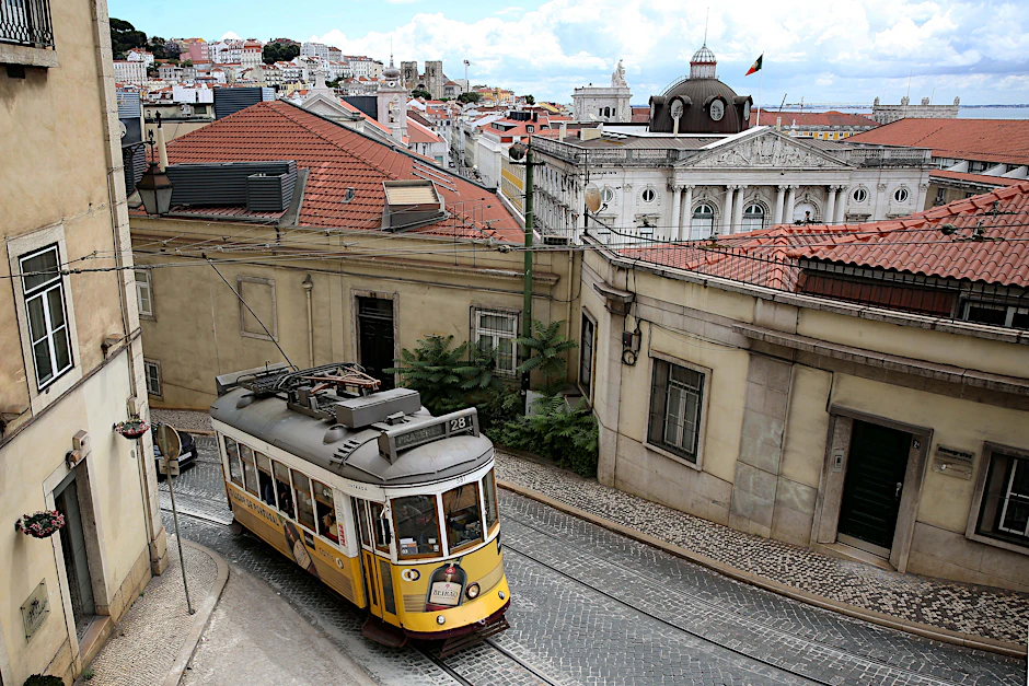 Altstadt von Lissabon: Nachts gilt wieder eine Ausgangssperre.