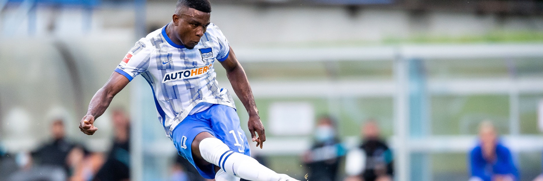 Jhon Cordoba machte im Test gegen SV Schwarz-Rot Neustadt (Dosse) sechs Buden.