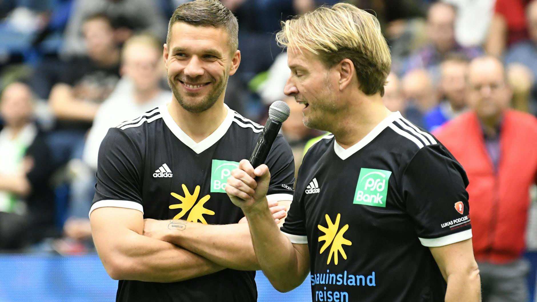 Lukas Podolski und Markus Krampe kennen sich seit vielen Jahren.