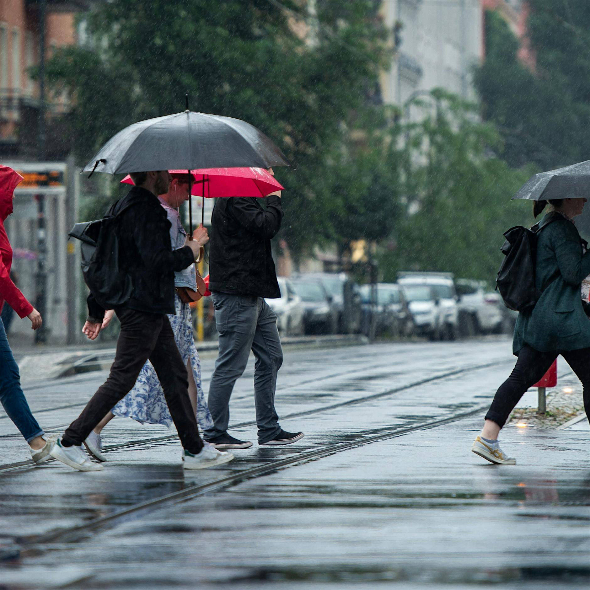 Berlin: Tief „Xero“ sorgt aktuell für Wetter-Chaos und Dauerregen
