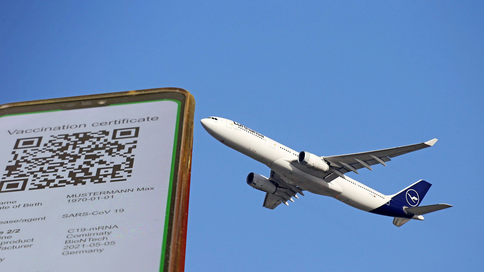 Ungeimpften und Menschen mit nur einer einfachen Corona-Impfung sollte es nach Ansicht von Landes-Kassenärztechef Peter Heinz nicht mehr gestattet sein, in den Urlaub zu fahren.