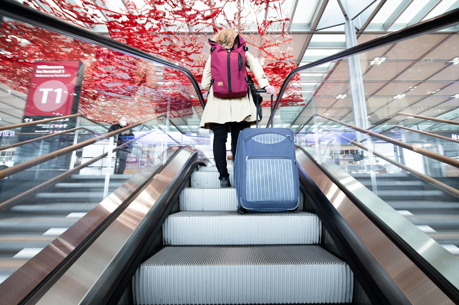 Die Ämter erhalten für ihre Kontrolle nur Daten von Urlaubern, die mit dem Flugzeug einreisen.
