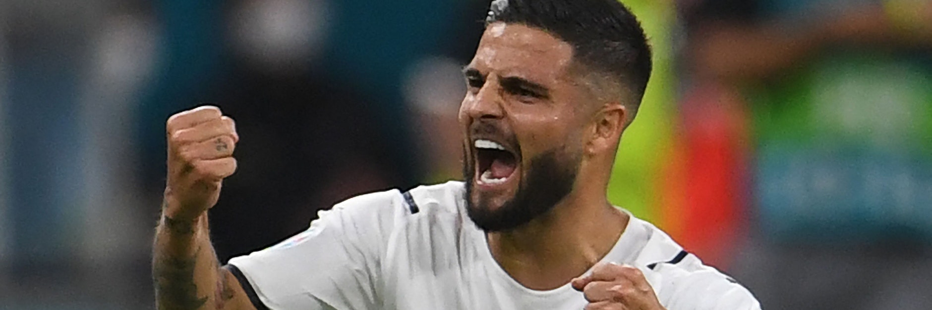 Lorenzo Insigne mit seinem Torjubel. Italien siegt 2:1 gegen Belgien.