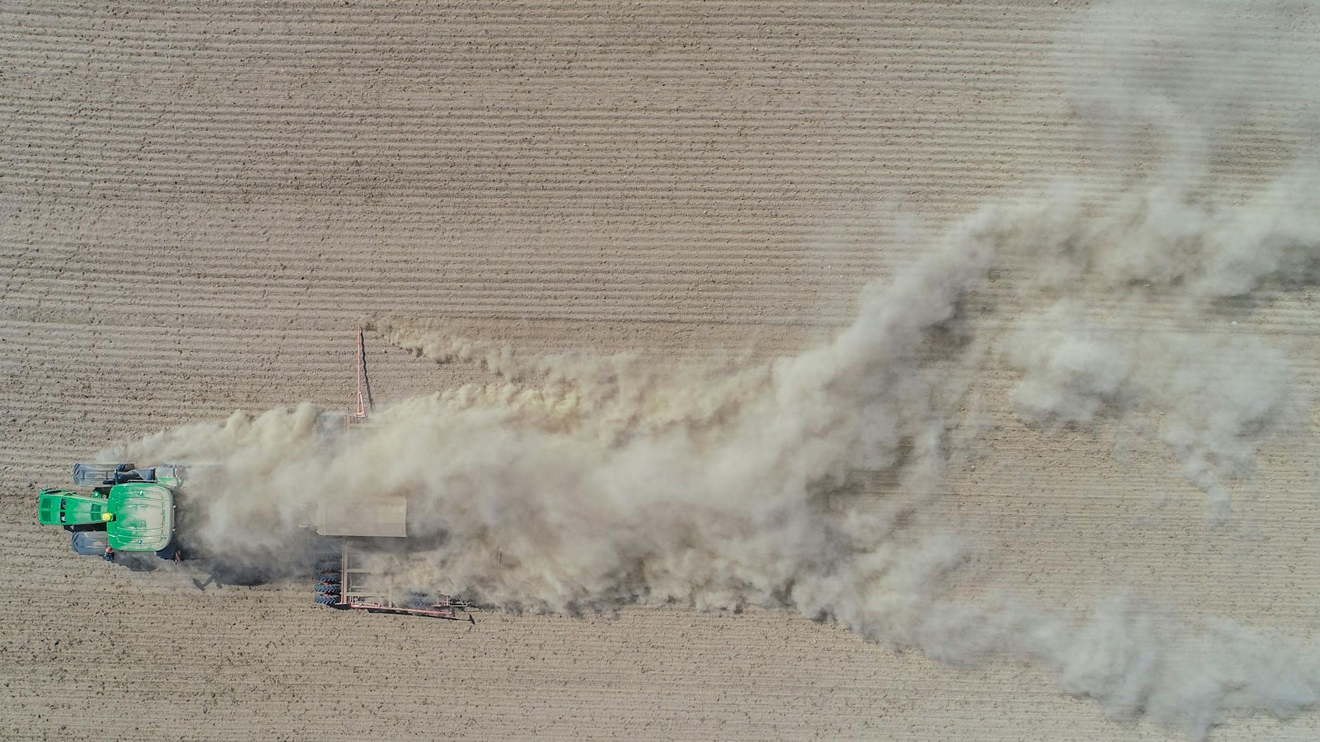 Trotz der starken Regenfälle der vergangenen Tage ist Brandenburgs Boden weiterhin zu trocken (Archivbild).