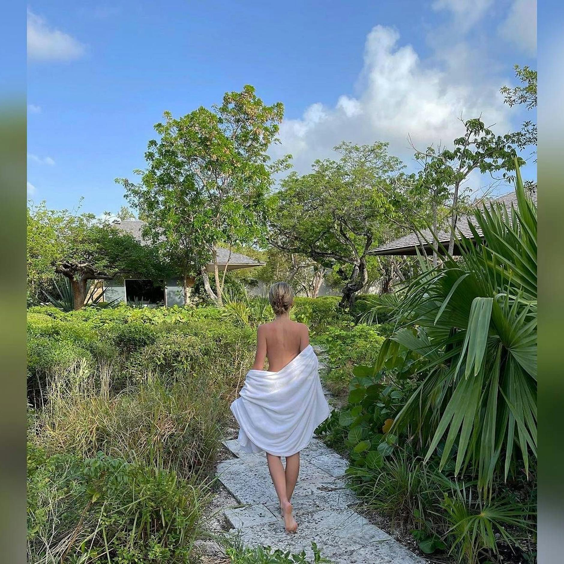 Fast wie Mama Heidi Klum: So mutig und so hüllenlos zeigt sich Leni Klum auf Instagram