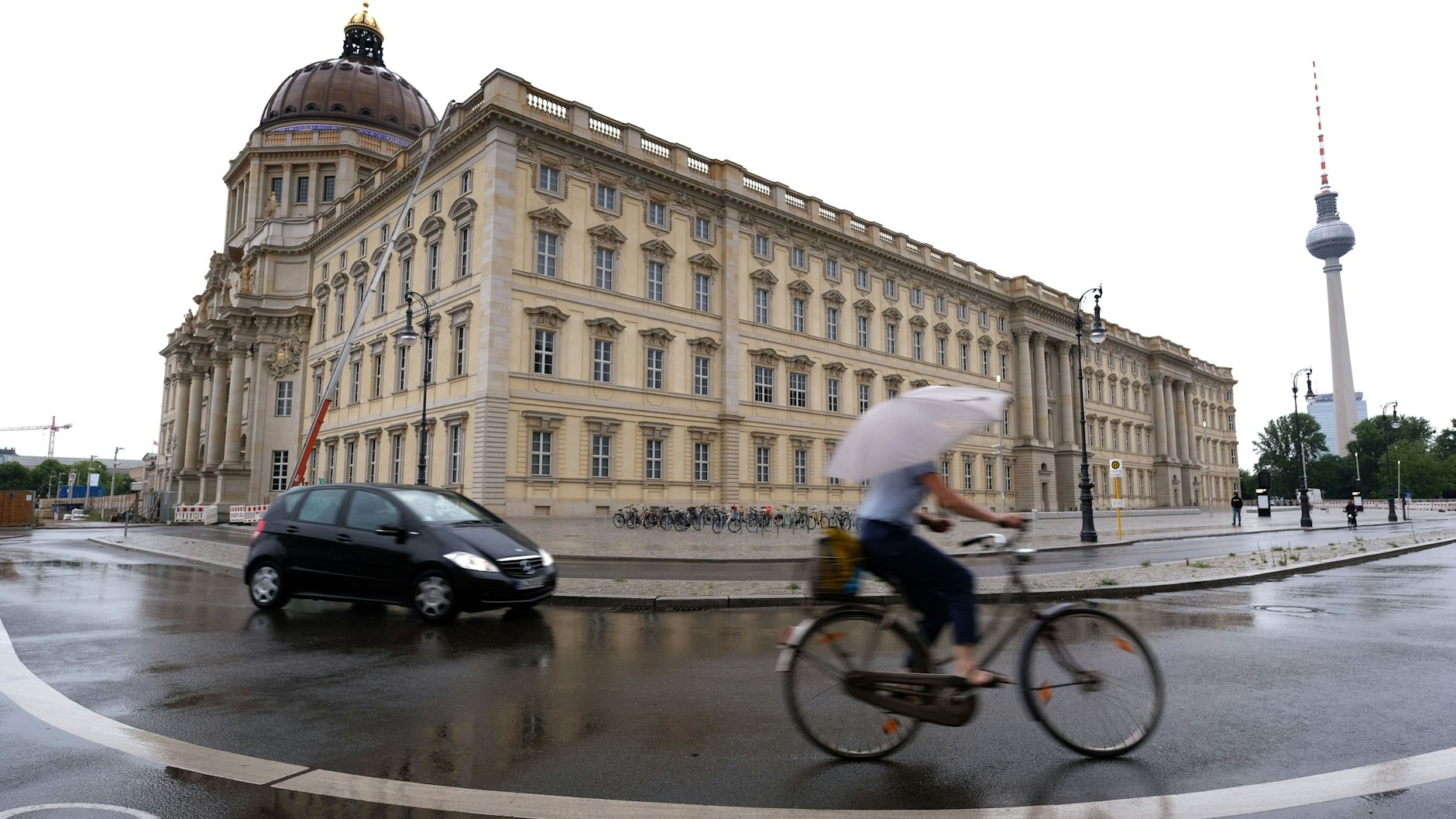 Am 20. Juli werden die ersten sechs Ausstellungen im neuen Schloss eröffnet. Zur Feier darf nicht jeder reden.<br><br>