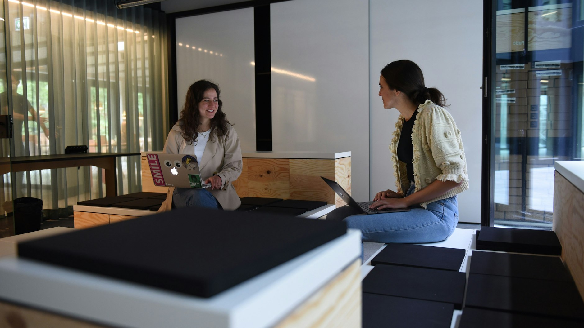 Few offices but lots of places to hang.<br>