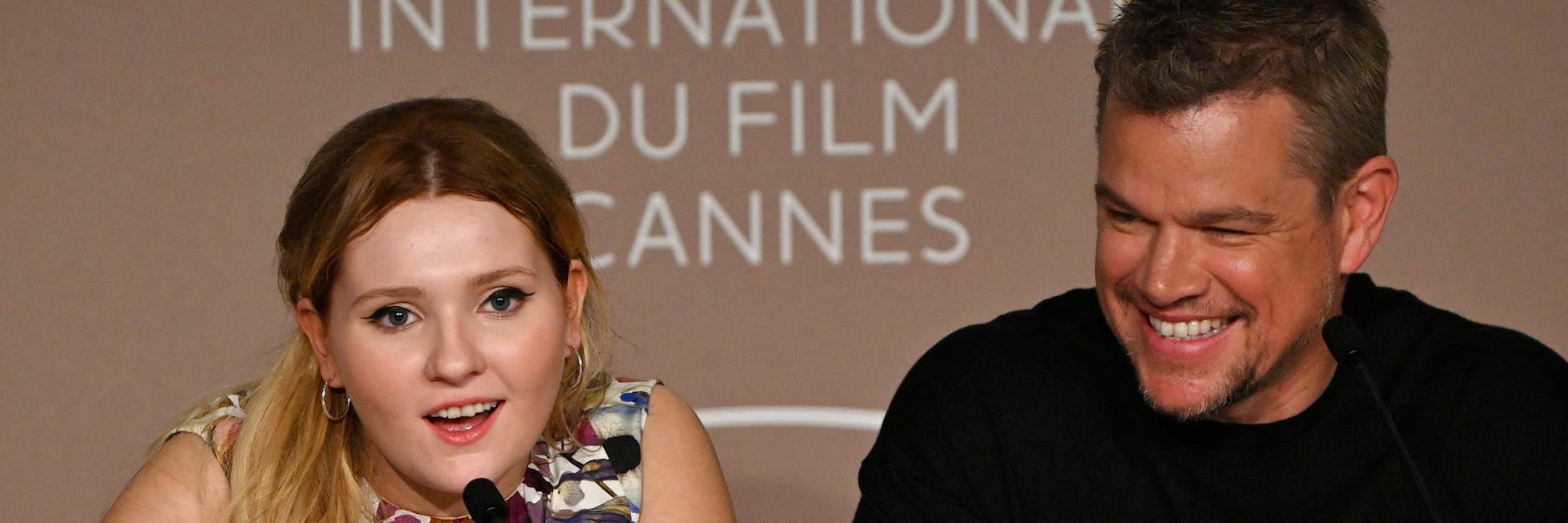 Abigail Breslin und Matt Damon promoten in Cannes ihren neuen Film „Stillwater“.