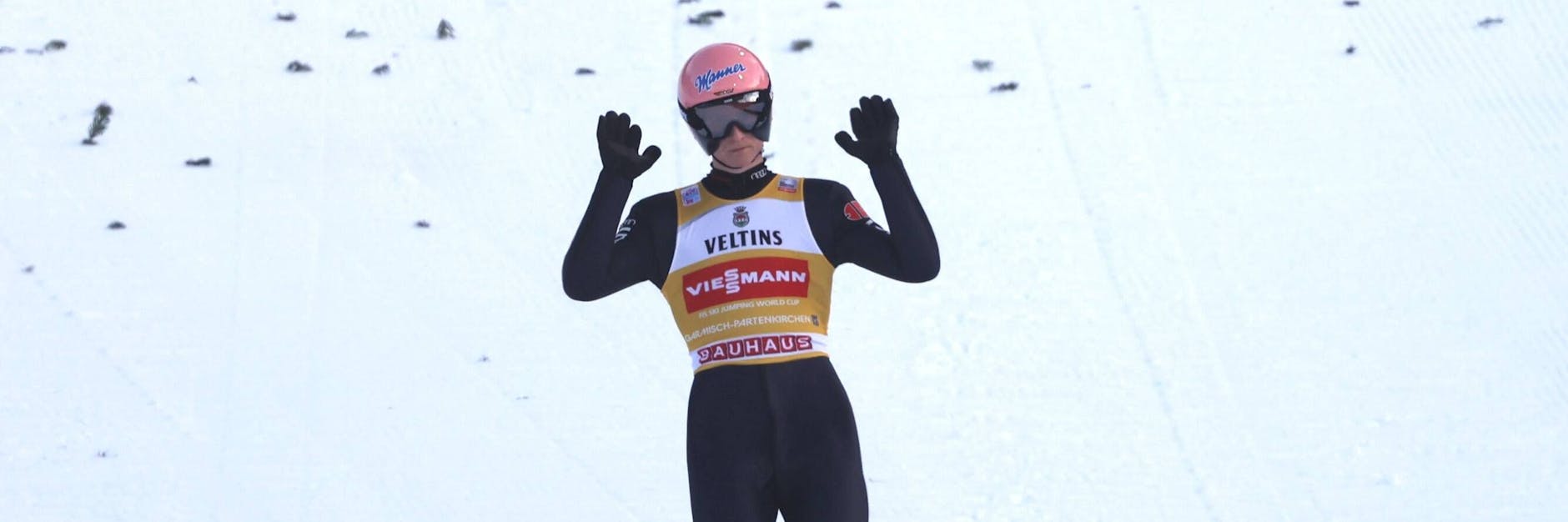 Karl Geiger winkt schon ab. In Garmisch sprang er nur auf Platz 7.