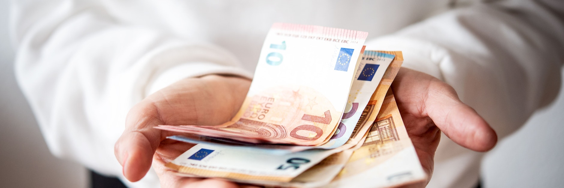 Ein Finanzpolster lässt sich oft auch nebenbei aufbauen. Man muss aber dranbleiben.&nbsp;