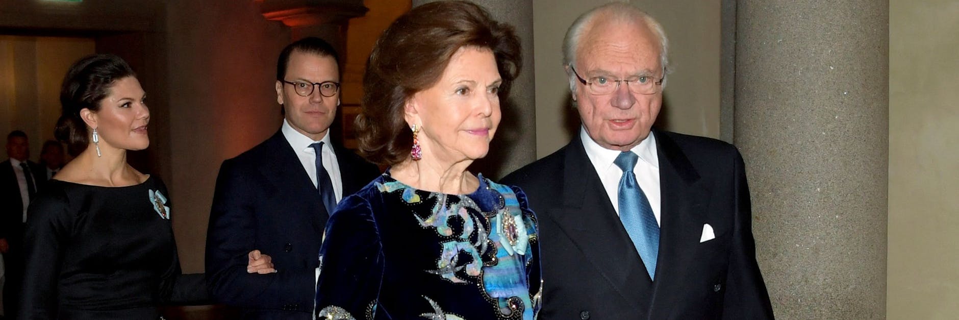 Ein Archivbild vom 10. Dezember 2021 zeigt Königin Silvia und König Carl XVI Gustaf sowie Kronprinzessin Victoria und Prinz Daniel. 