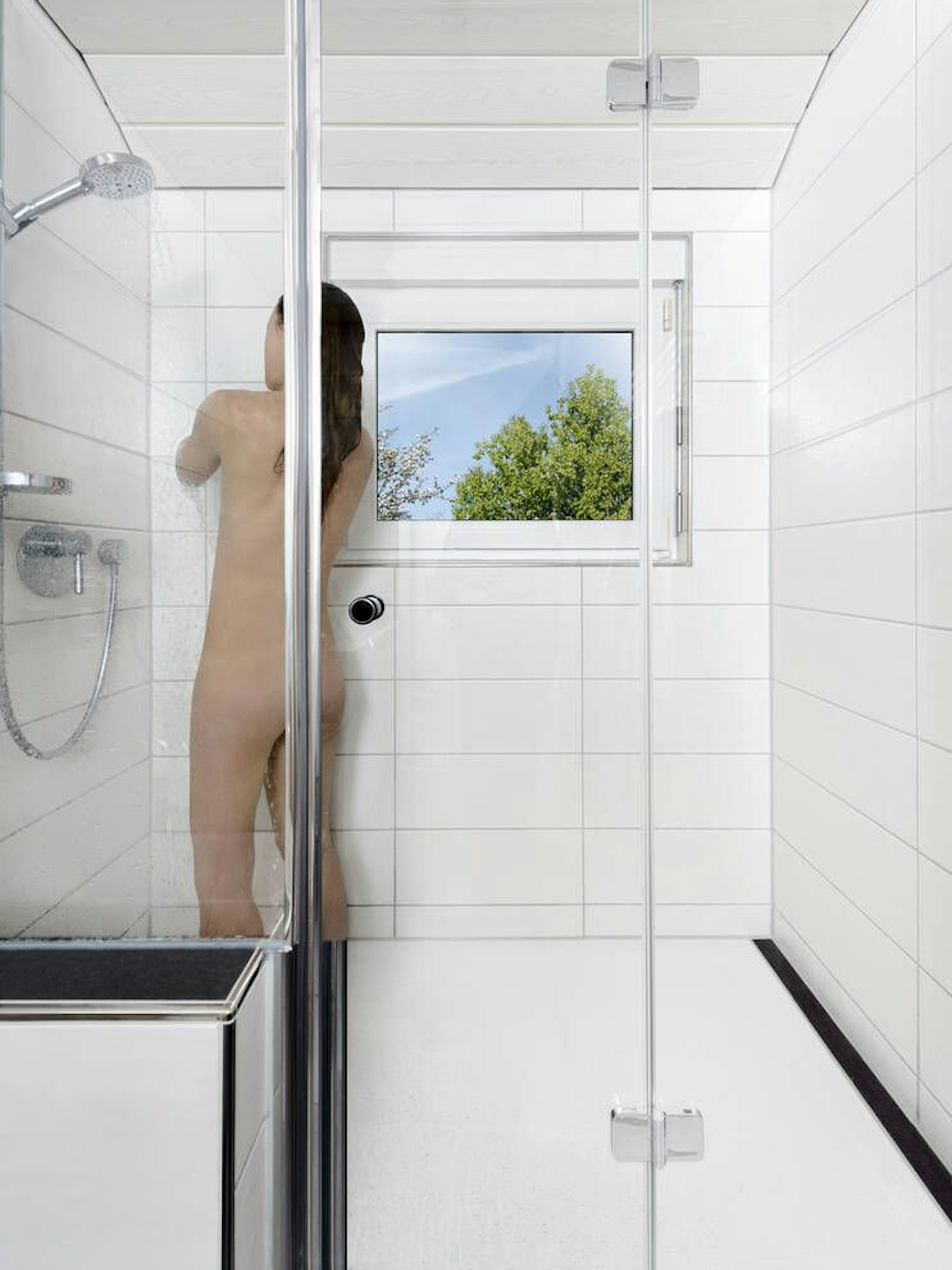 Was gibt es Schöneres als eine heiße Dusche oder eine warme Wanne an kalten Wintertagen?