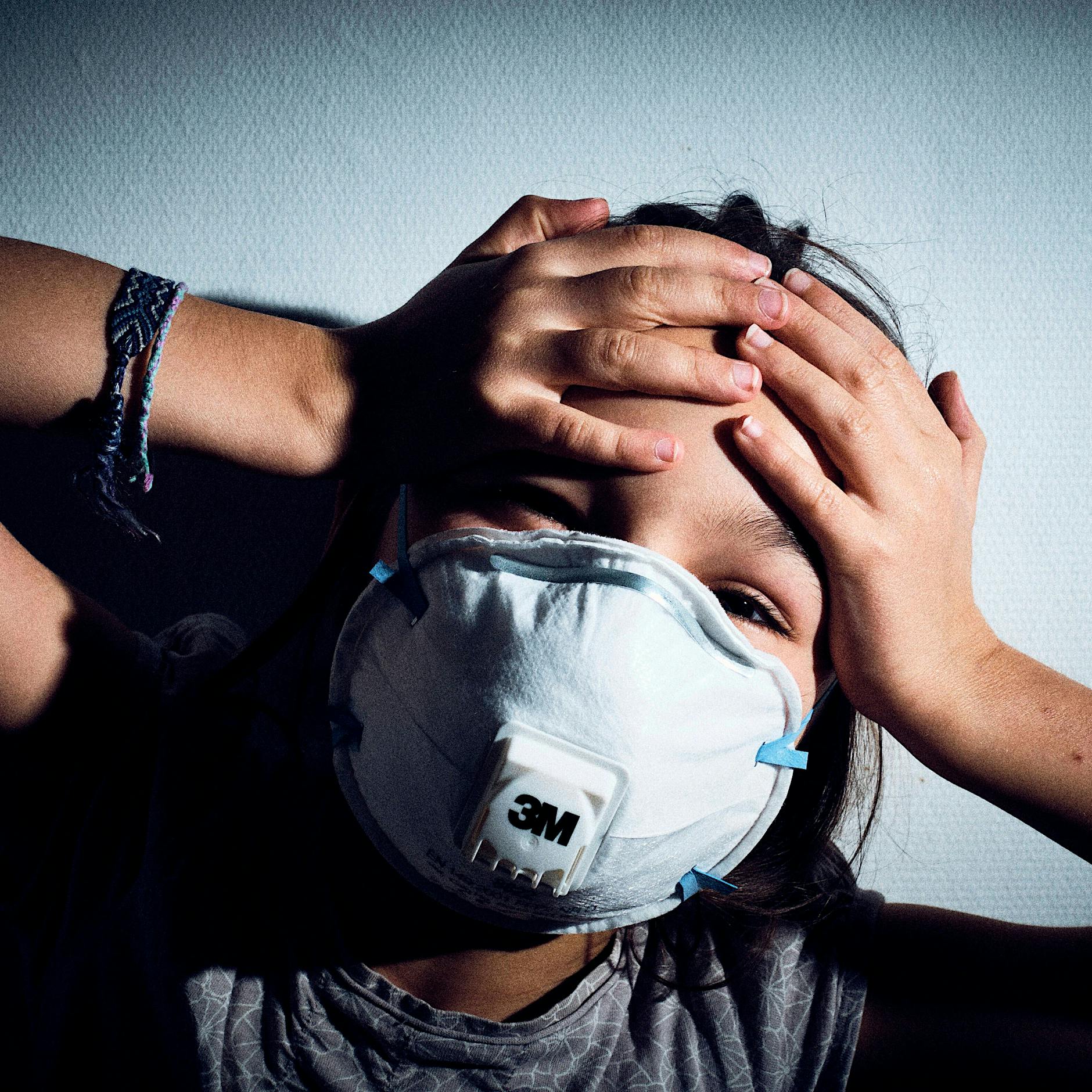 Lockdown: Bis zu 500 Kinder nach Selbsttötungsversuchen auf Intensivstationen