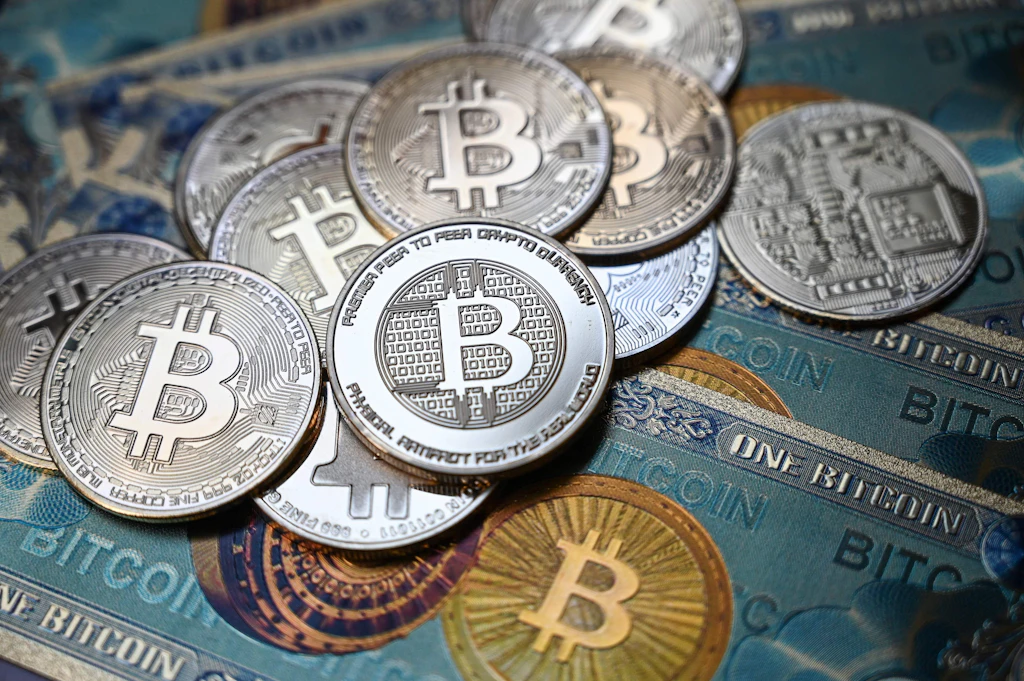Schwacher Start: Bitcoin fällt erstmals seit September unter 40.000 Dollar