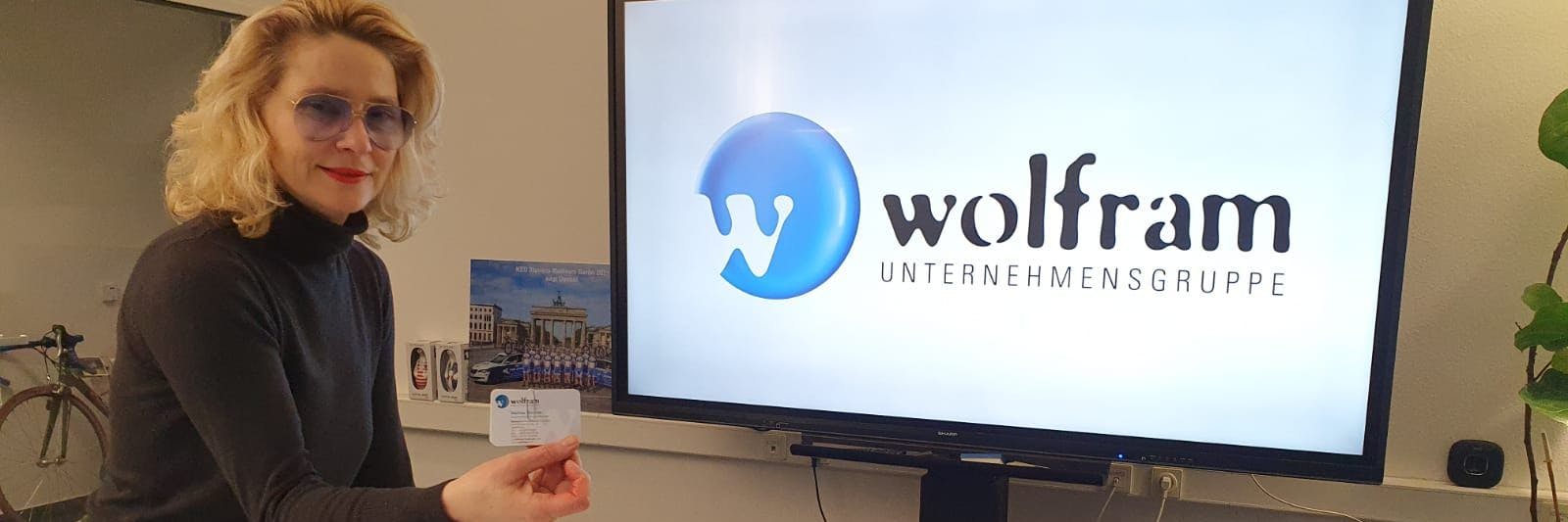 Alexandra Mohr agierte beim KURIER-Rätsel als Losfee und zog die glücklichen Gewinner. 