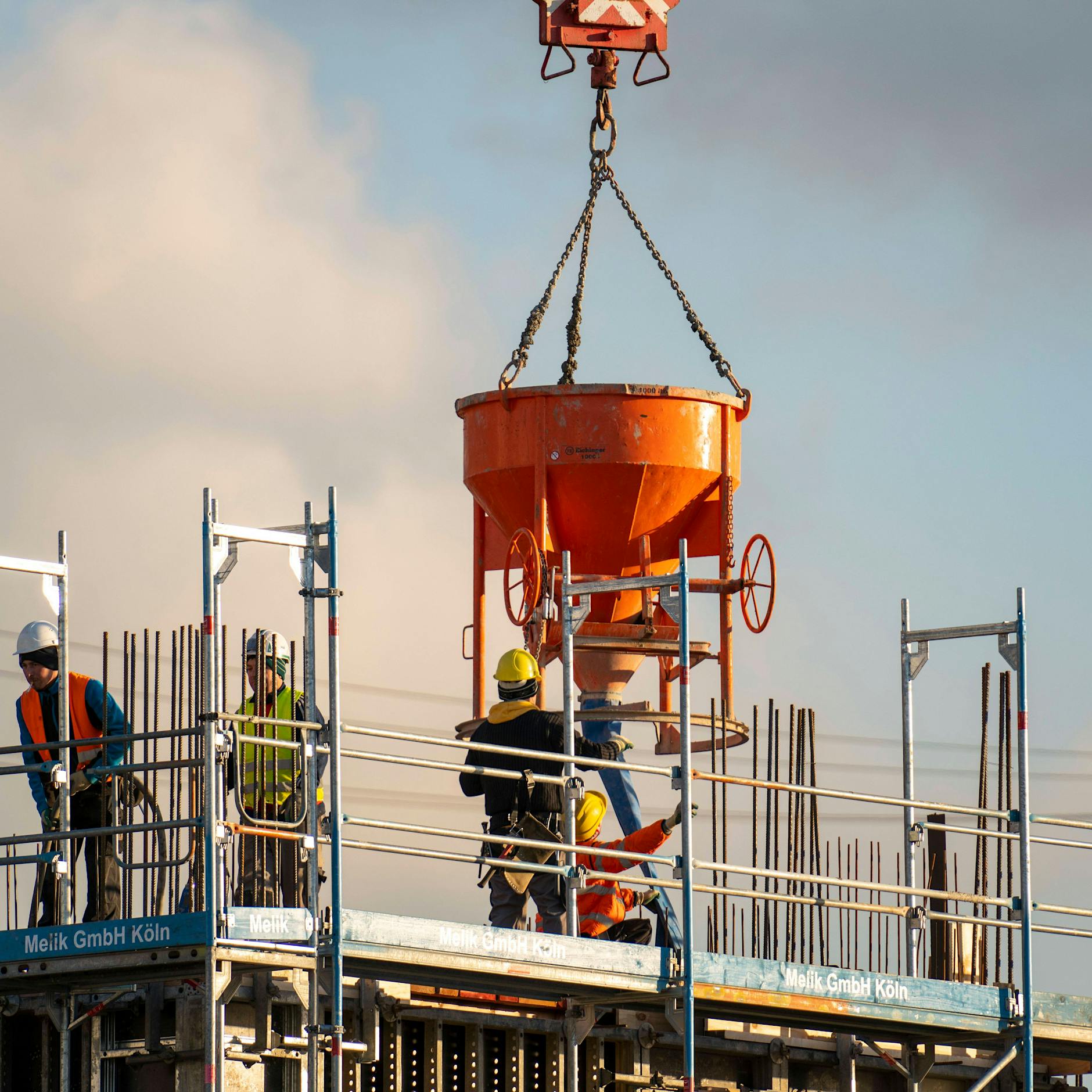 Bauen wird immer teurer, weil Materialpreise explodieren