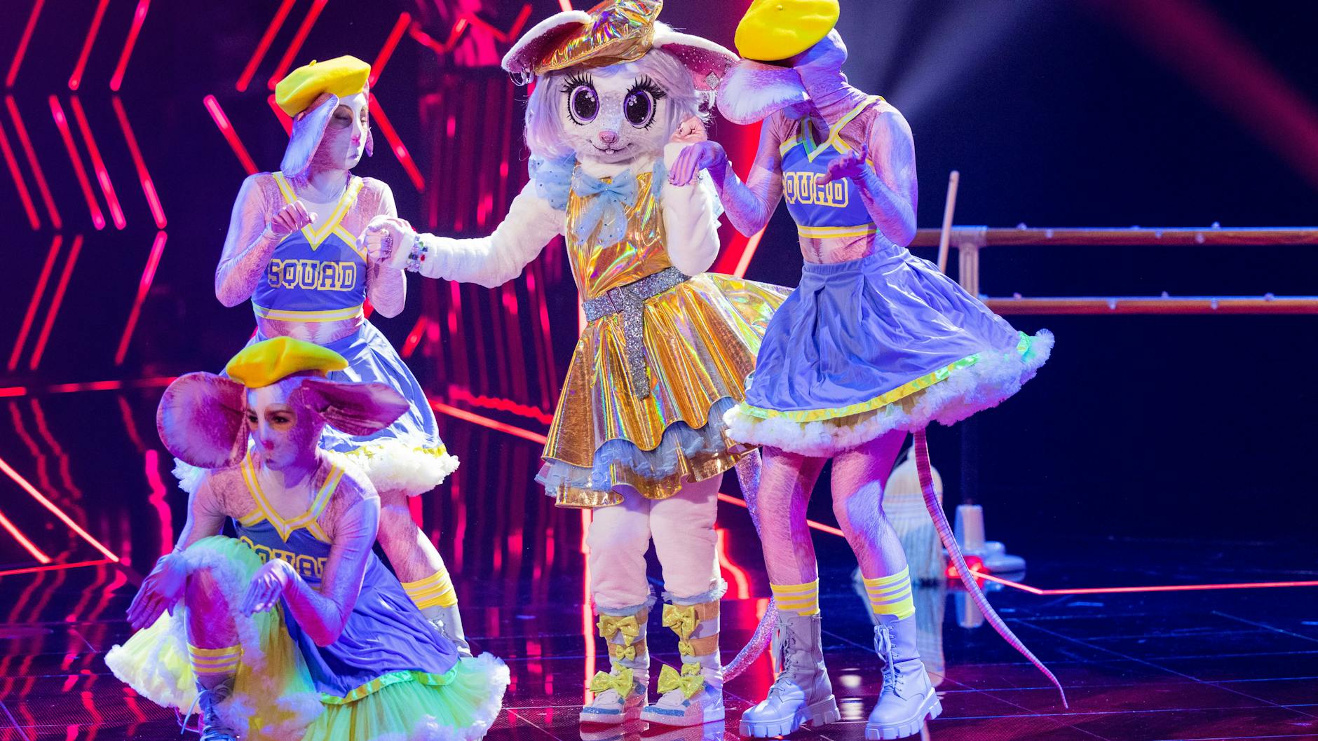 Auch die Maus gehört zu den aktuellen Teilnehmern bei „The Masked Dancer“.