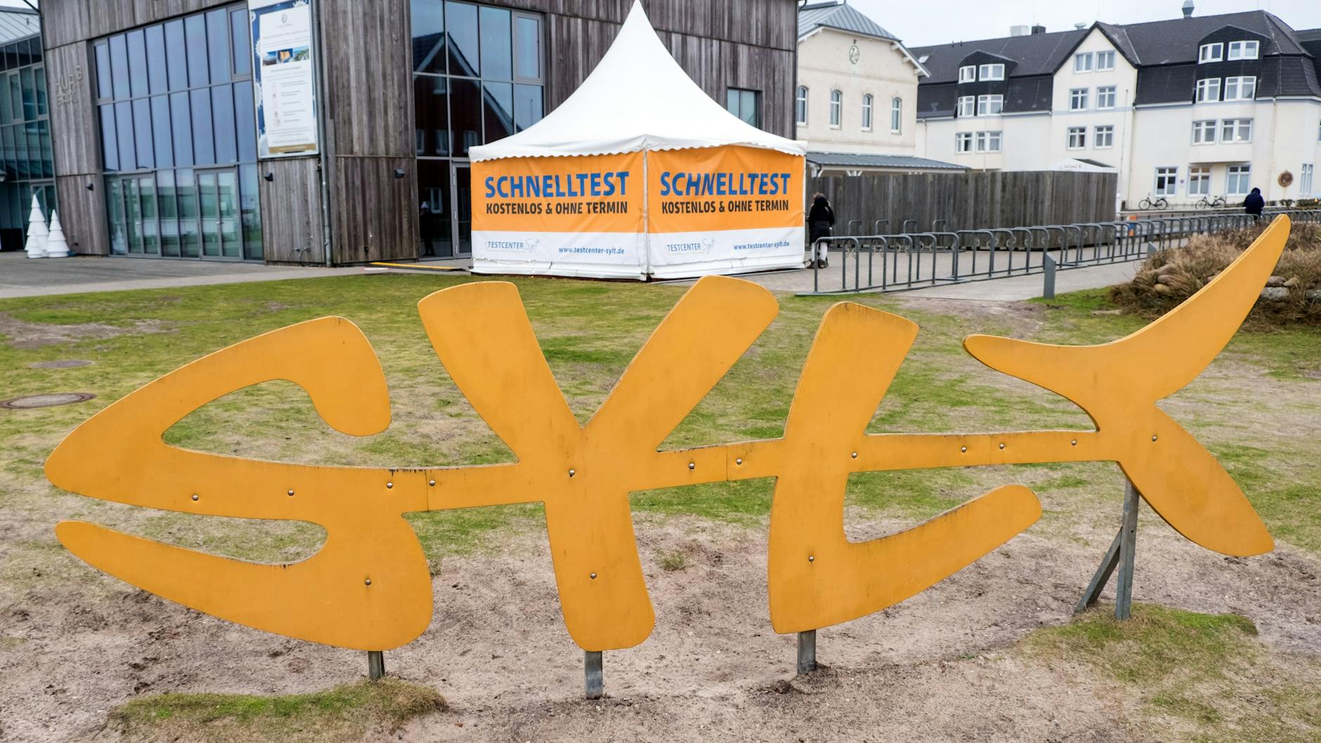 Die Corona-Zahlen auf Sylt sind in die Höhe geschnellt. 