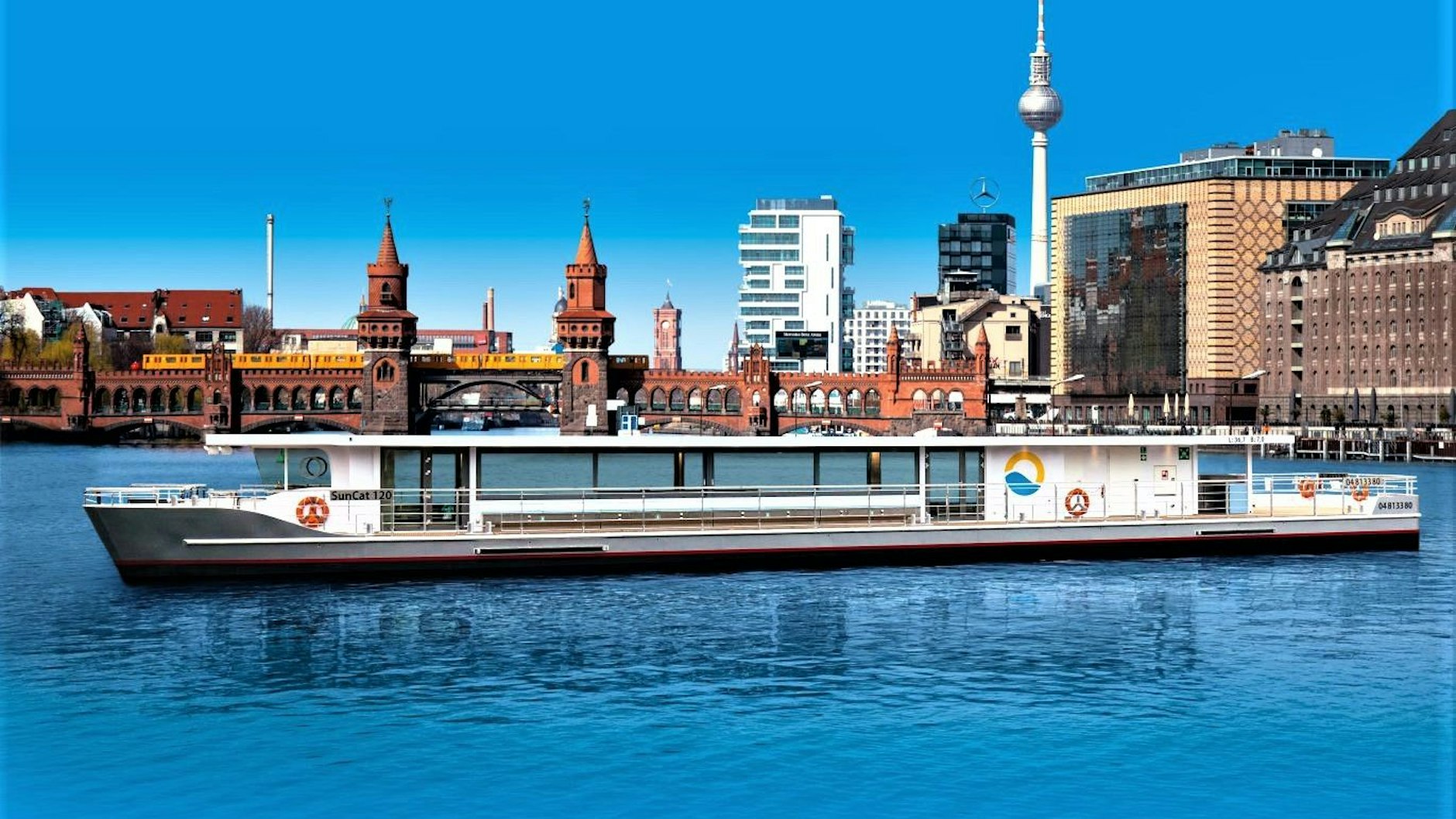 Das Solarschiff „Hermine“: geräuschlos und umweltfreundlich durch Solarenergie