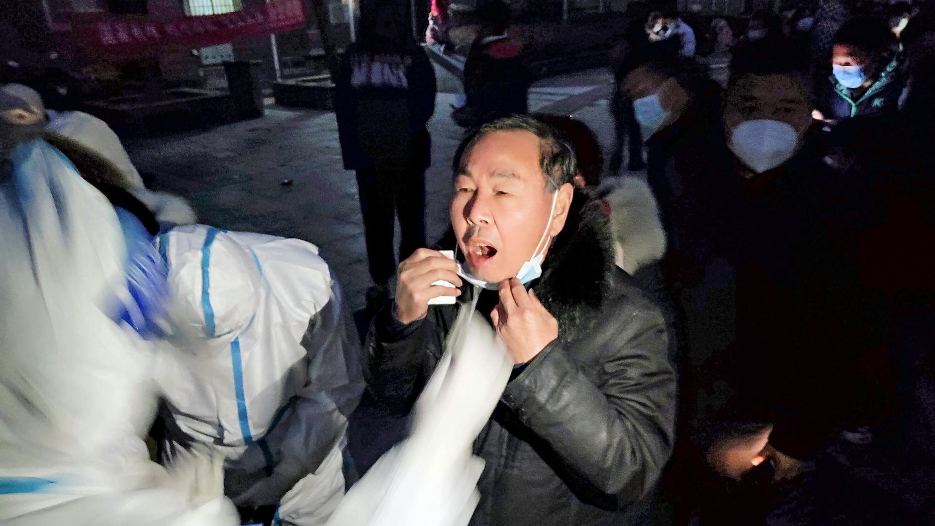 In Anyang haben Massentests begonnen. Die Metropole ist im Lockdown.