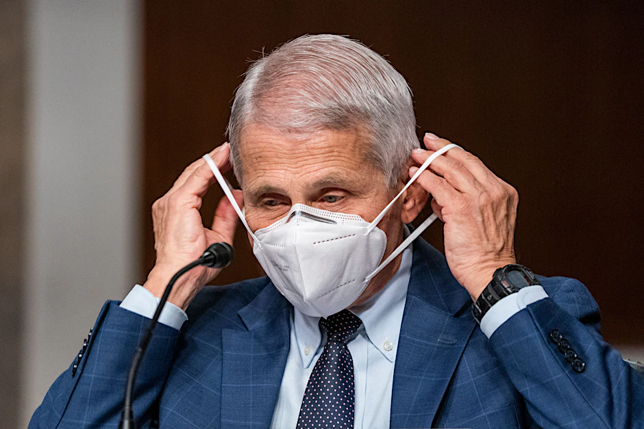 Der führende US-Virologe Anthony Fauci glaubt, dass die Omikron-Variante jeden infizieren wird.&nbsp;