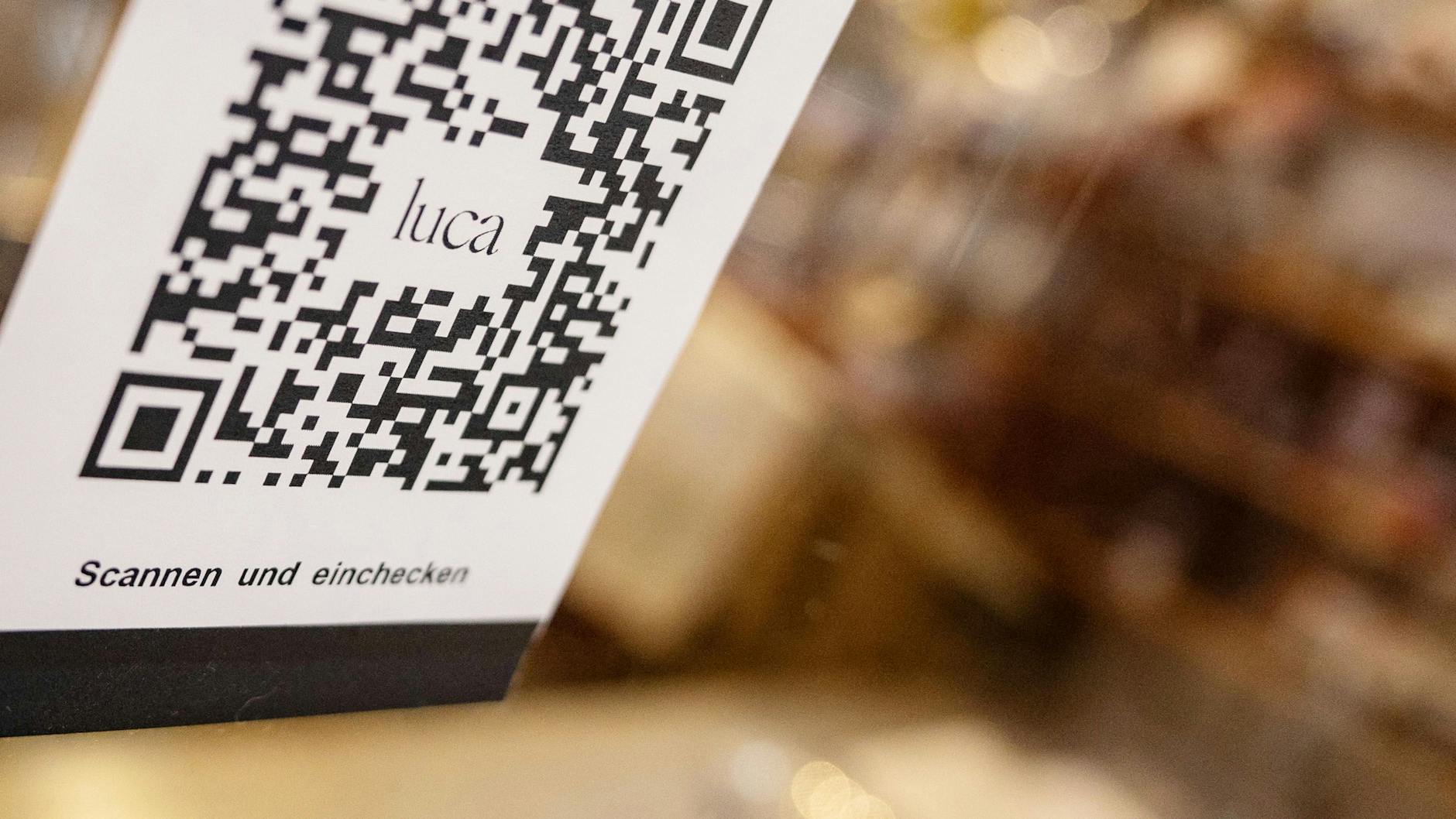 Die Luca-App wird von Restaurantbesitzern und Event-Veranstaltern zur Kontaktdatenerfassung genutzt. (Symbolbild)