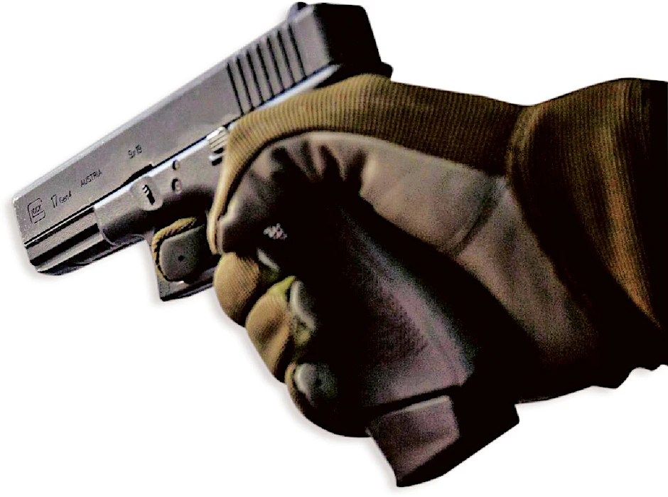 Der Tatverdächtige zog am Eingang des Amtsgebäudes eine Schusswaffe (Symbolbild).