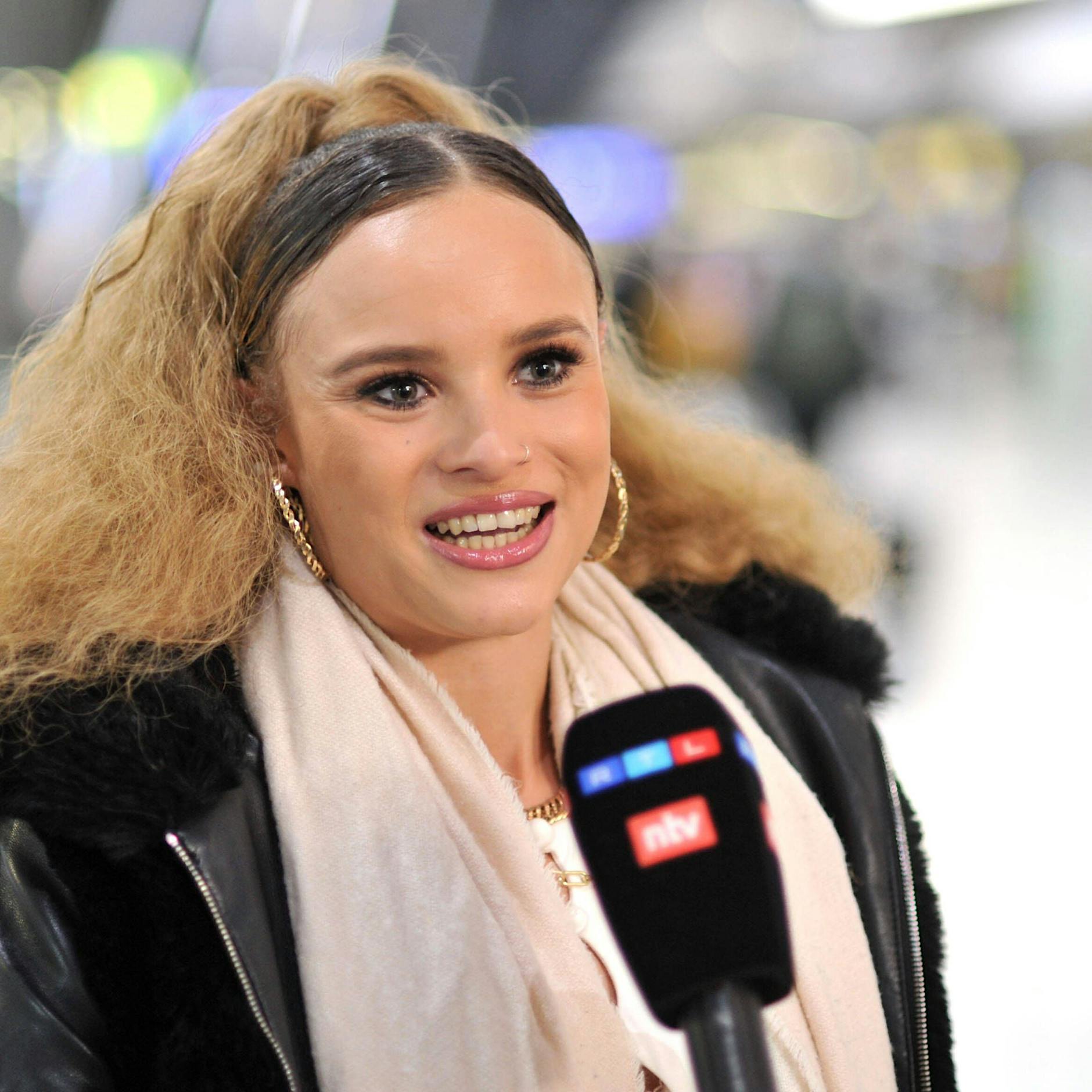 Dschungelcamp: RTL tauscht Kandidatin Christin Okpara aus