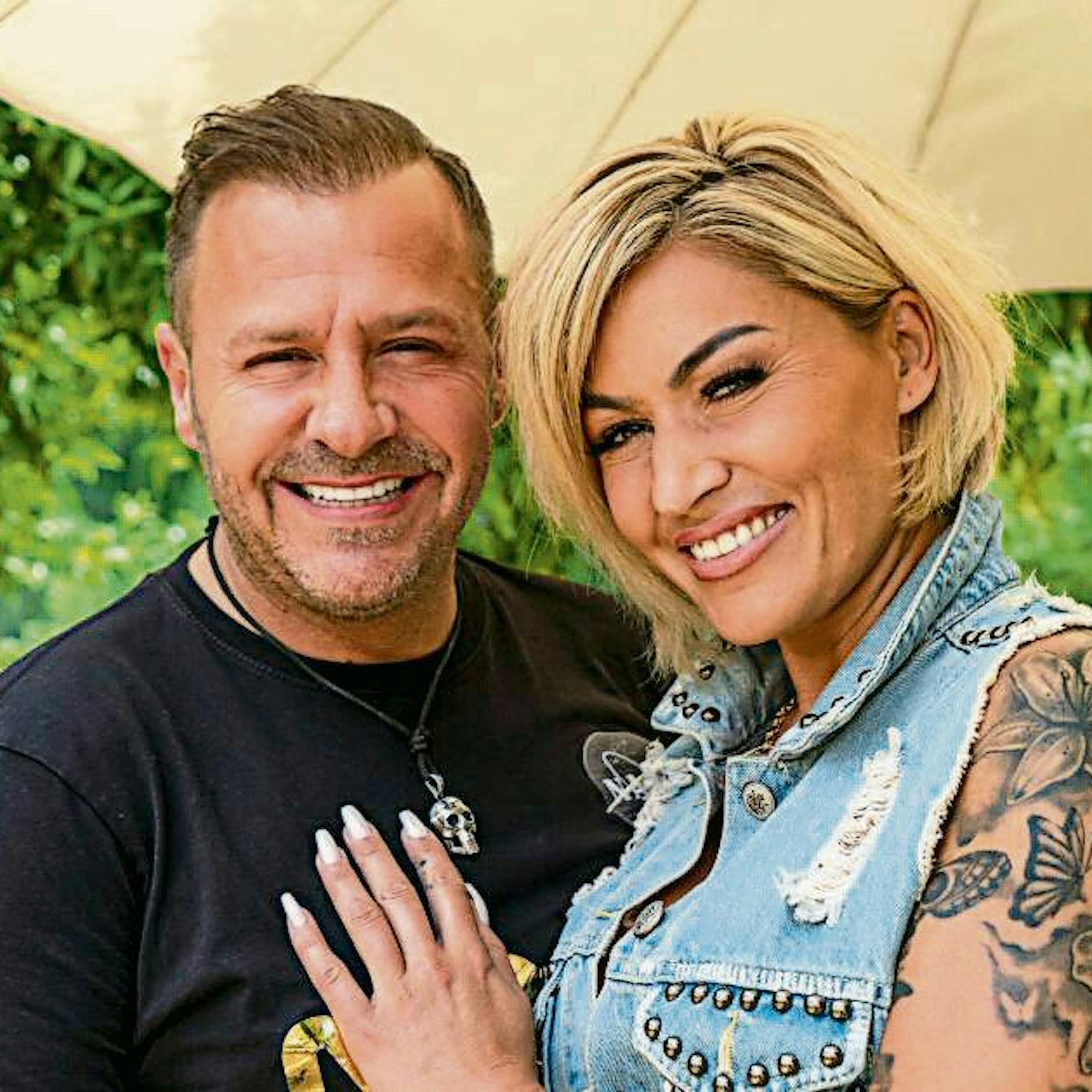 Krasse Überraschung beim „Dschungelcamp“: Impf-Zoff? Christin Okpapa fliegt raus, Willi Herrens Witwe Jasmin Herren (43) springt ein