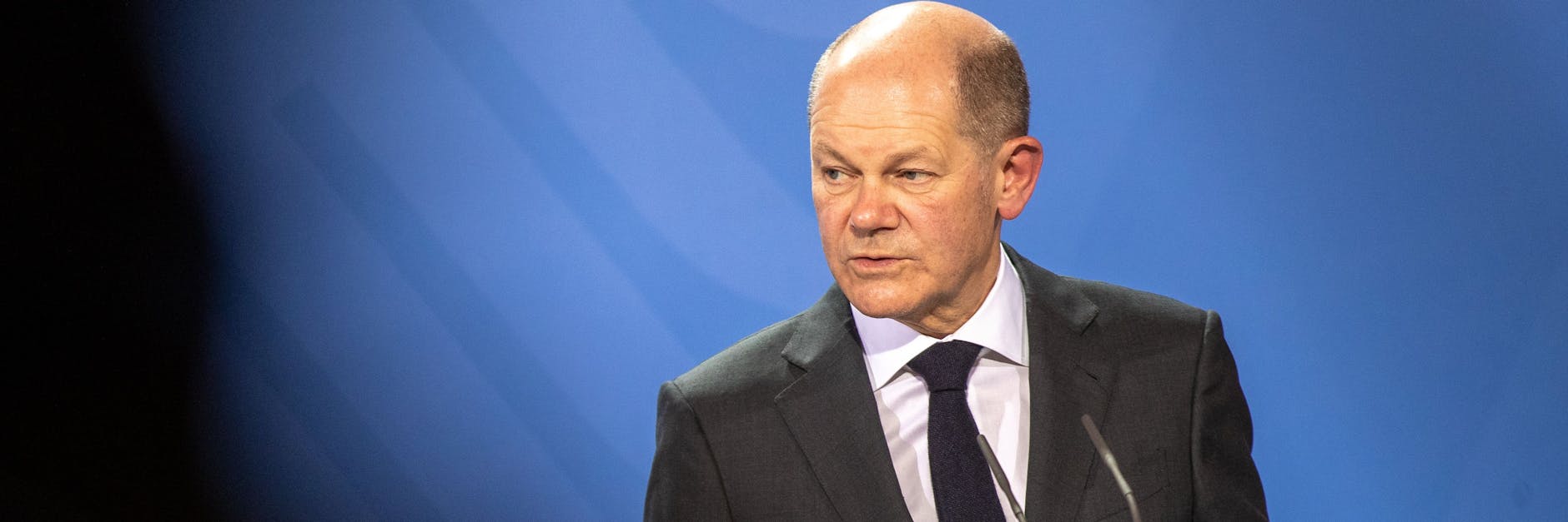 Über den heutigen Bundeskanzler Olaf Scholz (SPD) sammelte die DDR-Staatssicherheit in den 1980ern jahrelang Informationen. Scholz war zu dieser Zeit Juso-Vizechef. 