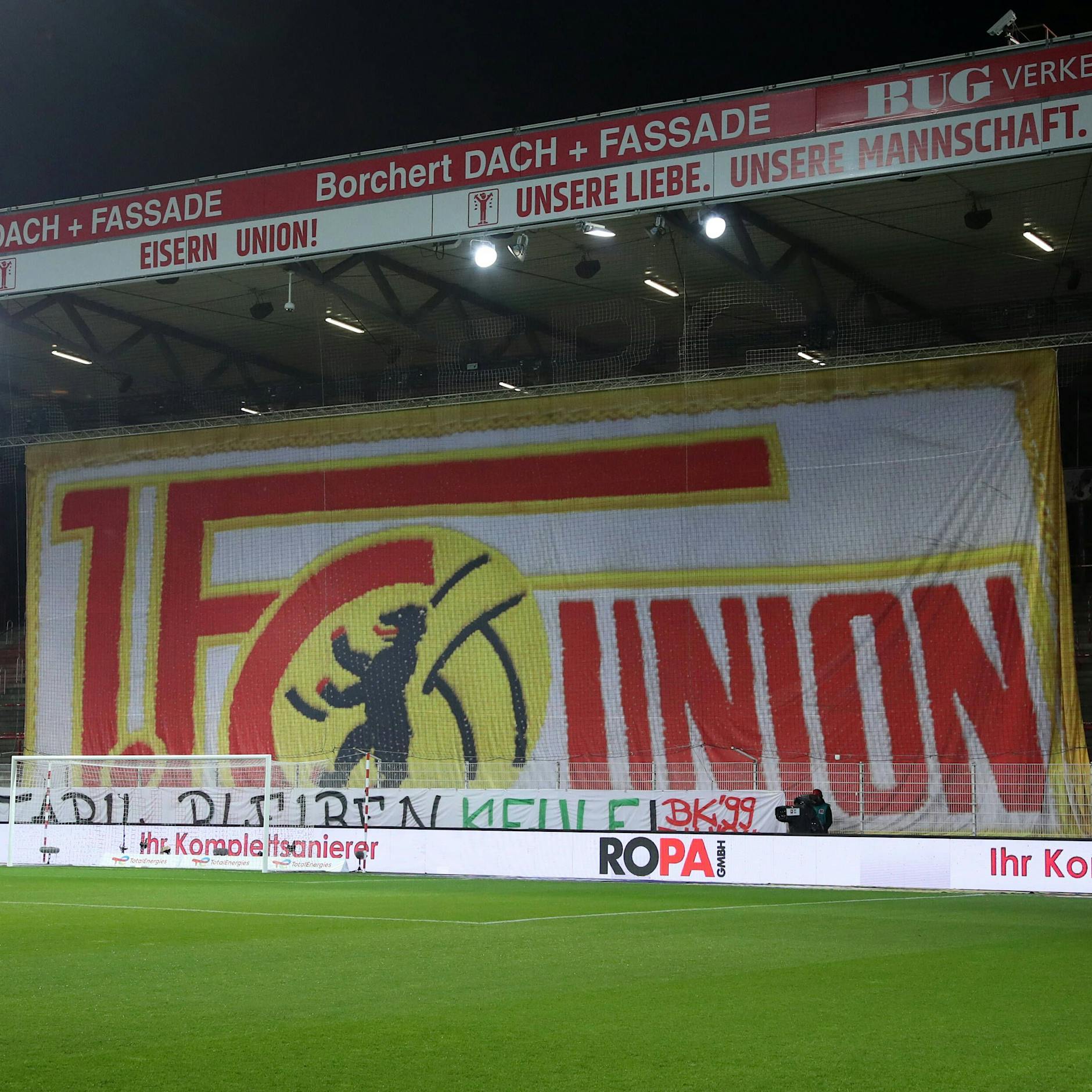 Nur noch 3000 Union-Fans dürfen unter 2G-plus-Bedingungen in die Alte Försterei