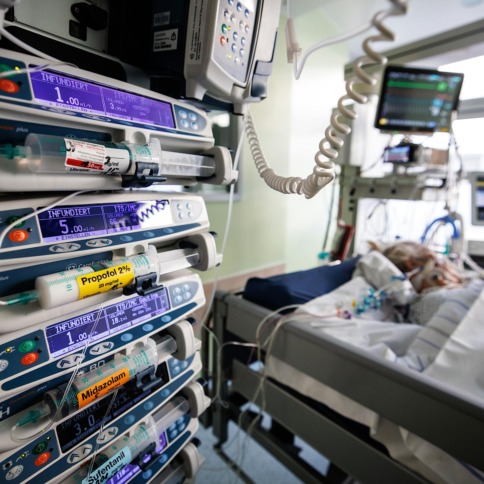 Trotz Omikron: Zahl der Corona-Intensivpatienten noch rückläufig