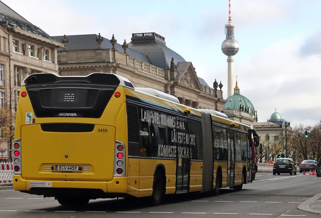 Wegen Omikron: BVG schränkt Fahrplan ein