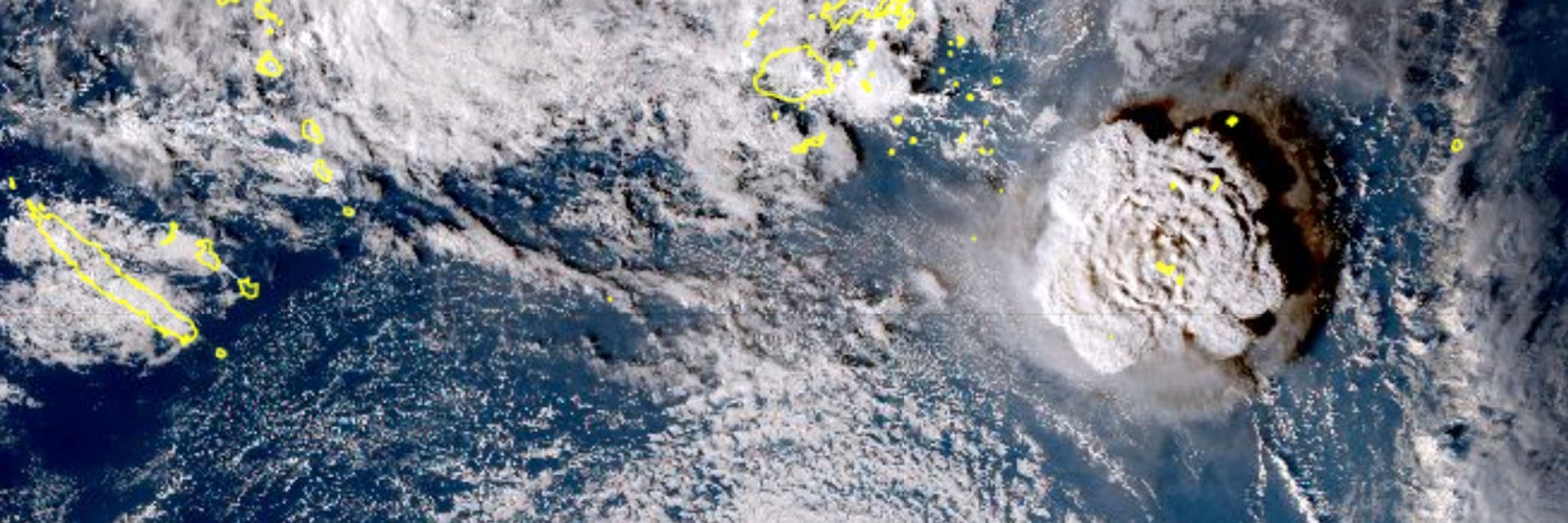 Der Ausbruch eines unterseeischen Vulkans in der Nähe des Inselreichs Tonga hat in weiten Teilen des Pazifiks zu Tsunami-Warnungen geführt.