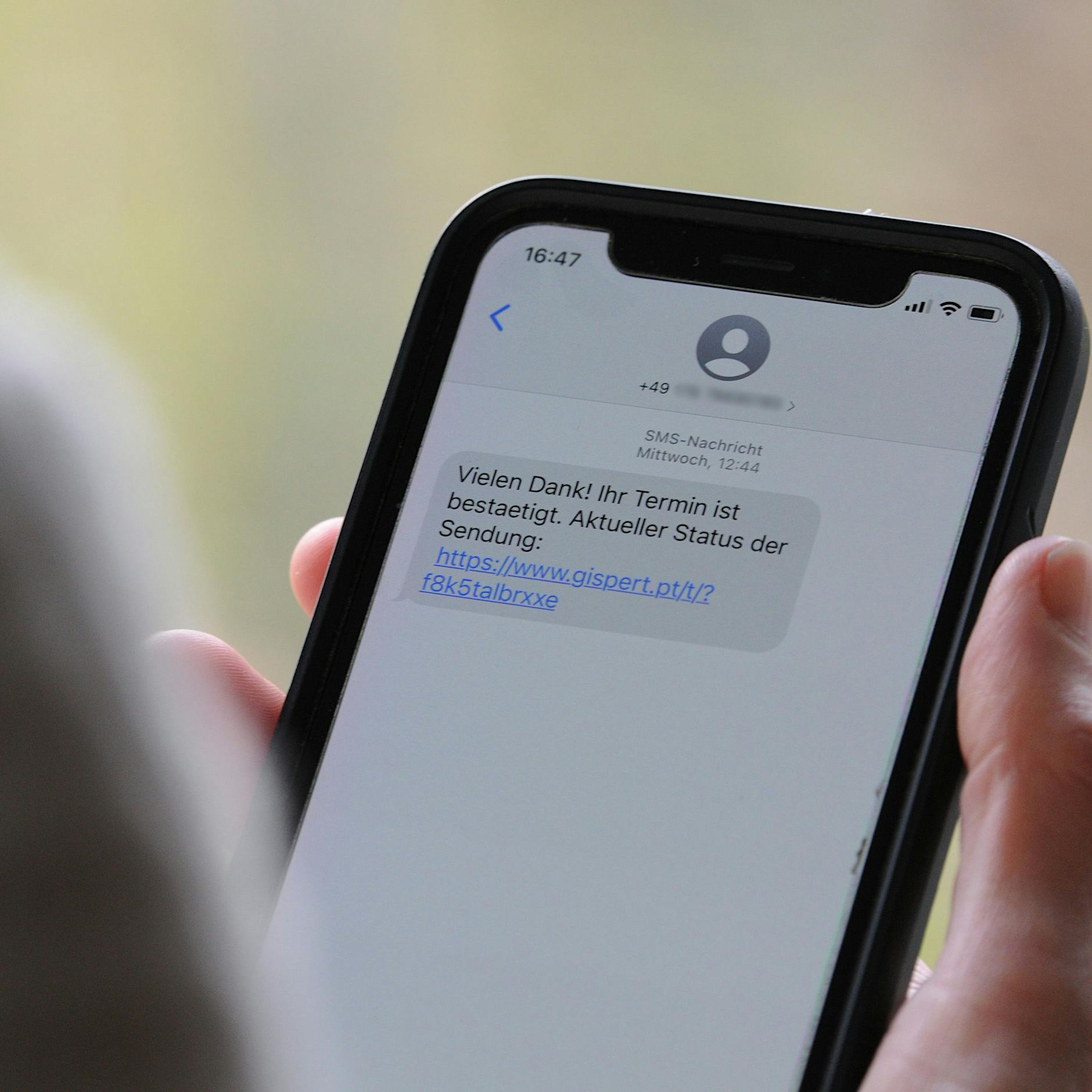 Betrugs-SMS: So erkennen Sie „Smishing“