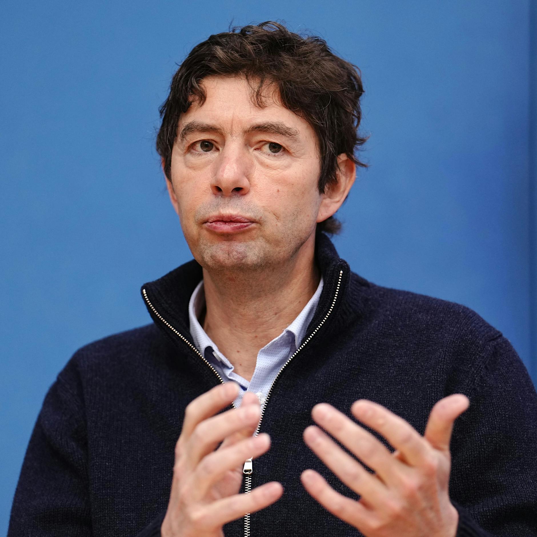 Berliner Virologe Drosten: Omikron ist die Chance auf ein Leben wie vor der Pandemie!