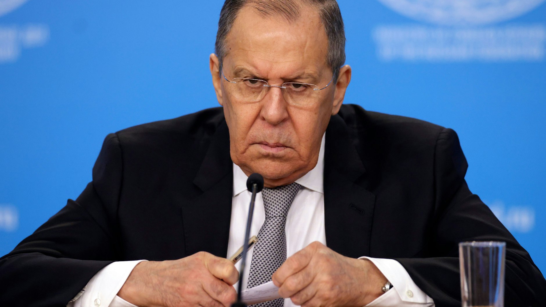 Sergej Lawrow freut sich ganz doll auf Annalena Baerbock.