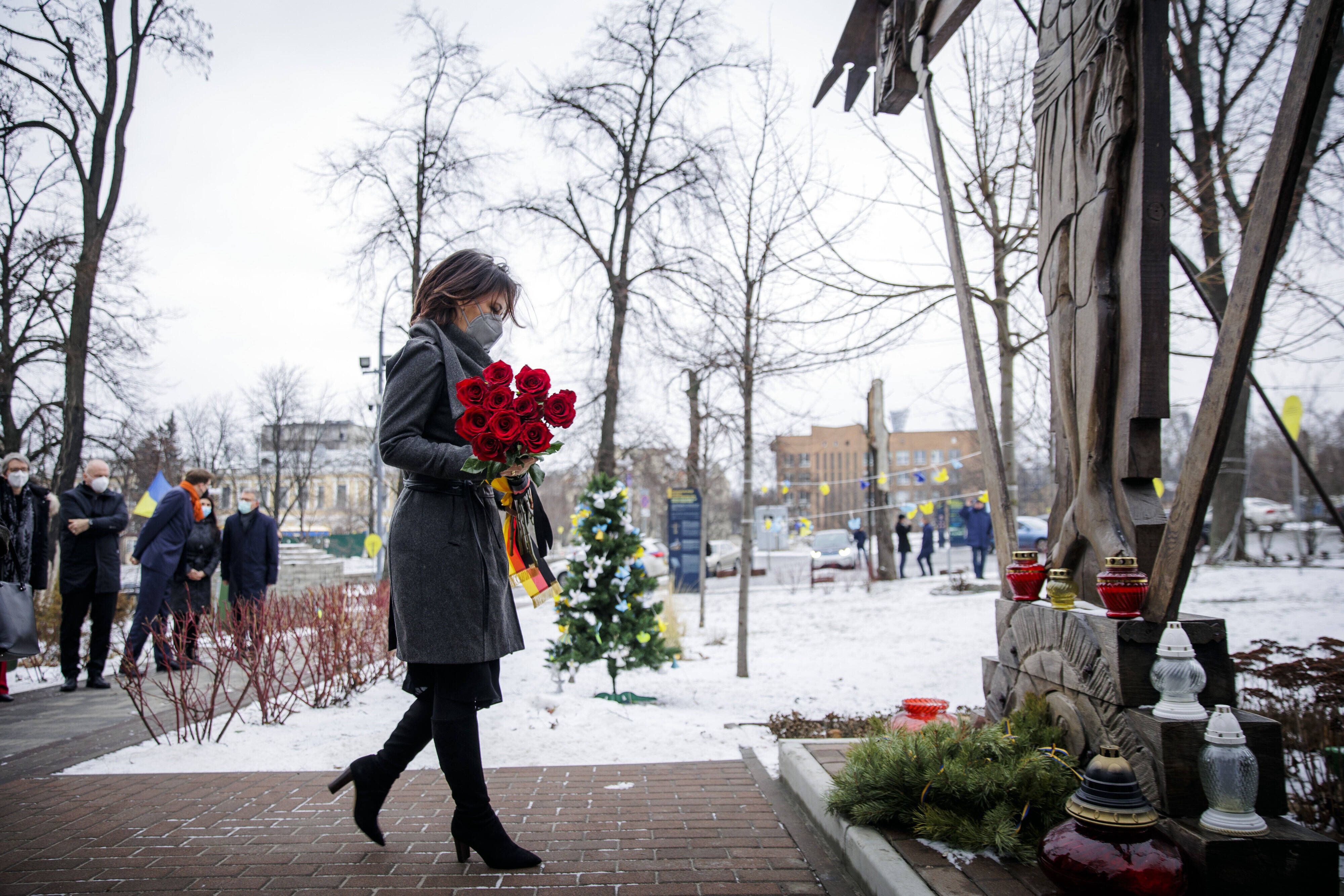 Image - Baerbock plant Reise an die ukrainische Front