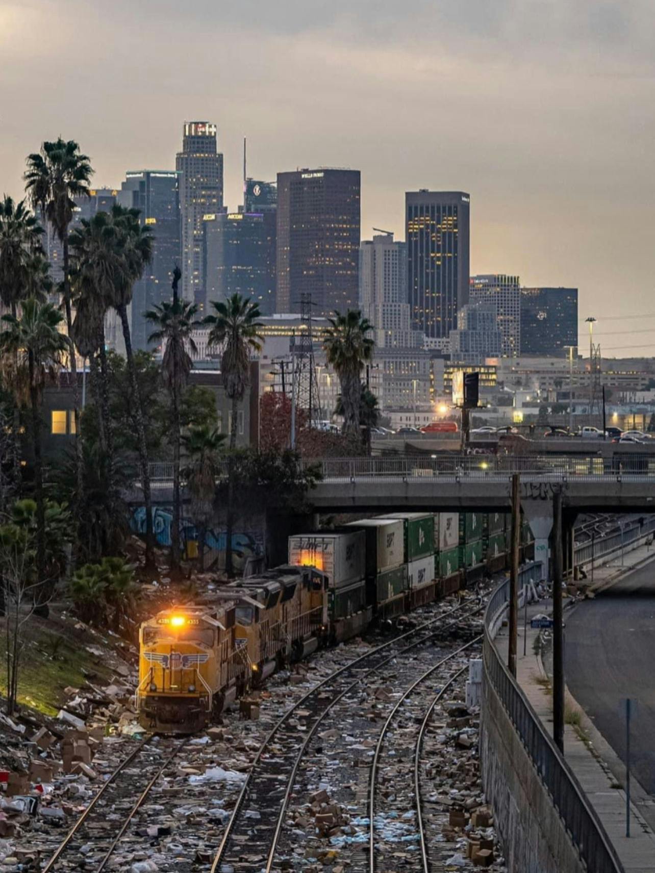 Frachtzüge der „Union Pacific“-Eisenbahn werden im Großraum Los Angeles zum Ziel von Dieben und Plünderern.