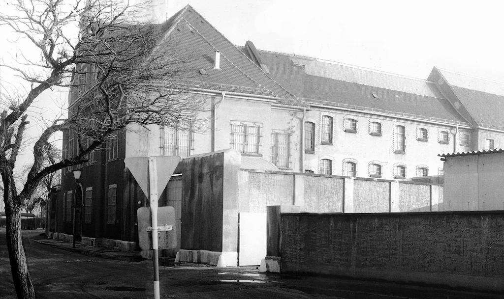 Umerziehung in der DDR: „Traumatisierungen, die bis heute wirken“