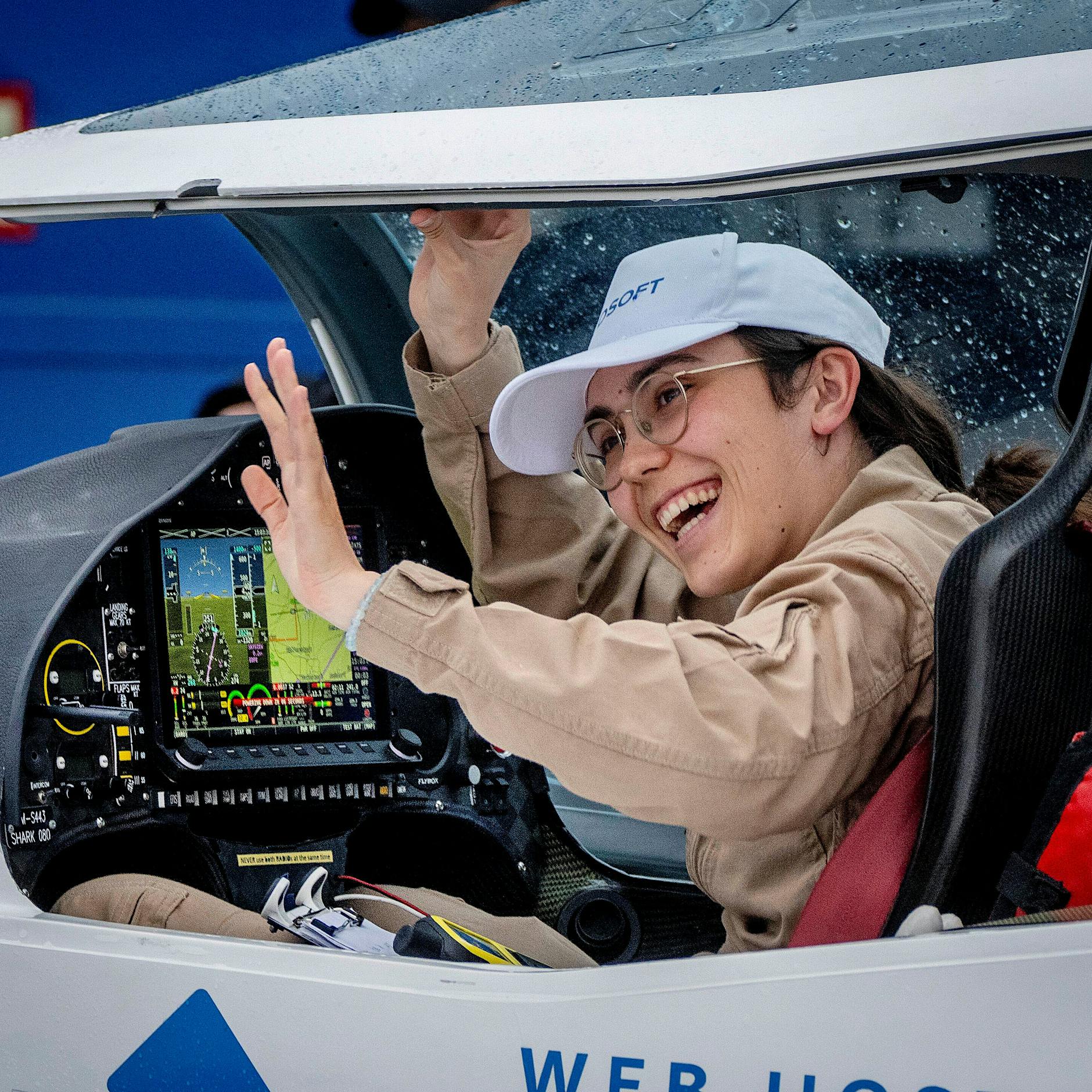 19-jährige Zara düste allein um die Welt