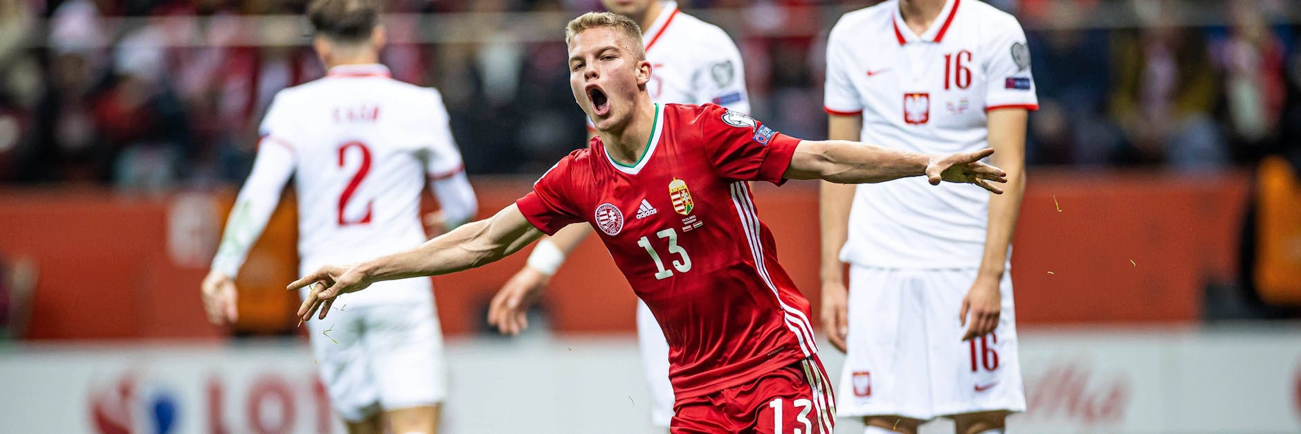 Ungarns Andras Schäfer jubelt über ein Tor in der WM-Qualifikation gegen Polen.