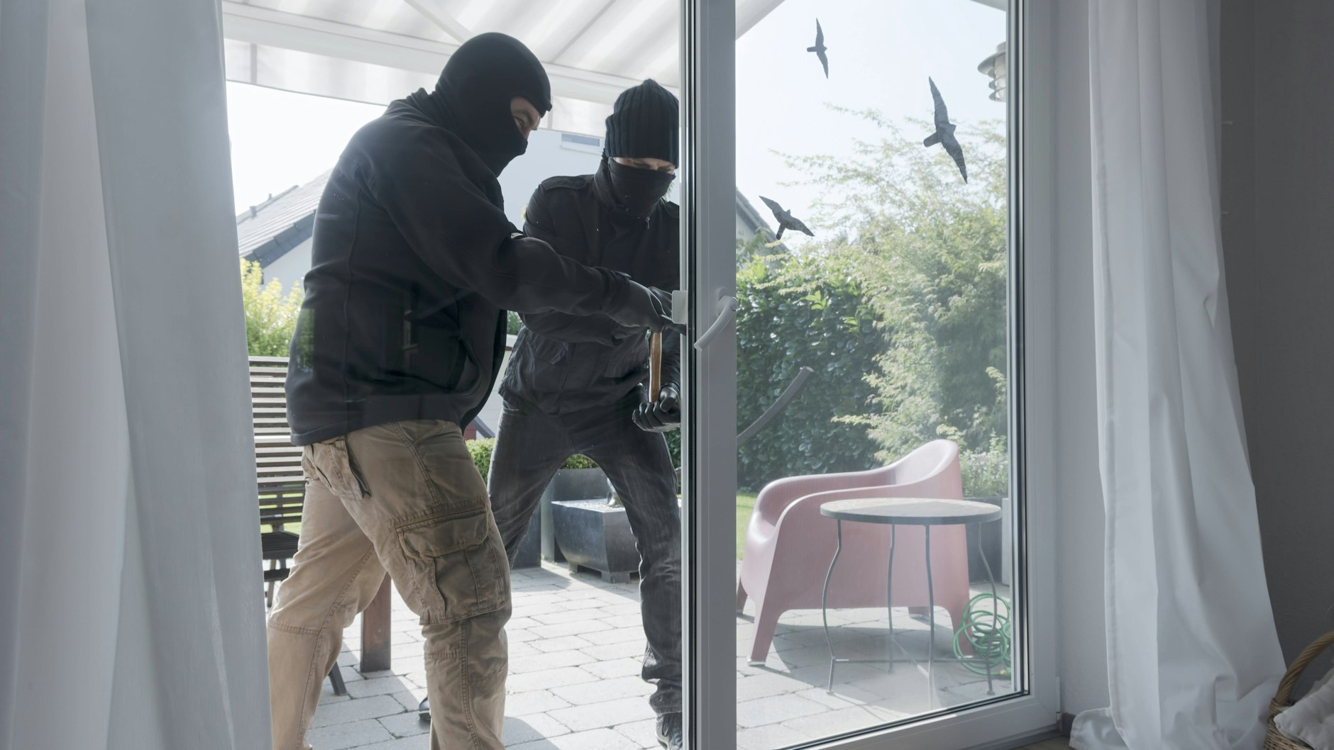 Der Horror für jeden: Mehr als 7000 Fälle von Wohnraumeinbruch erfasst die Polizei jedes Jahr. Die Aufklärungsquote liegt bei etwa 12 Prozent.